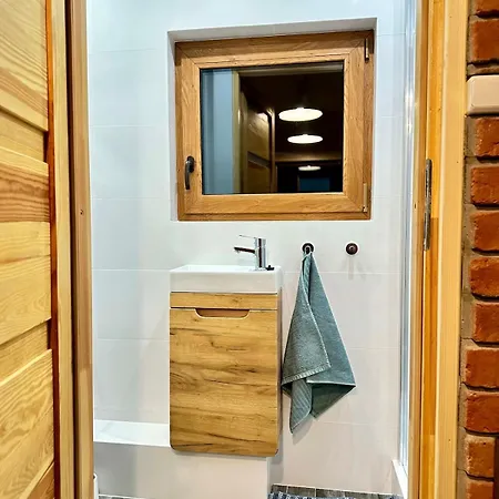 Pod Srebrzystym Swierkiem - Jacuzzi Ferienhaus Koszarawa