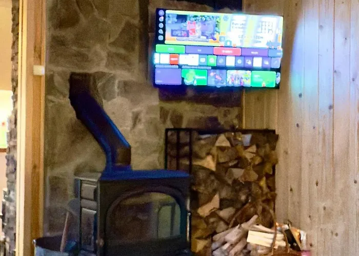 Pod Srebrzystym Swierkiem - Jacuzzi Дом отдыха *