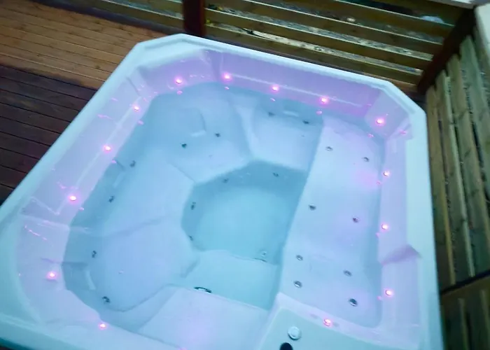 Pod Srebrzystym Swierkiem - Jacuzzi *